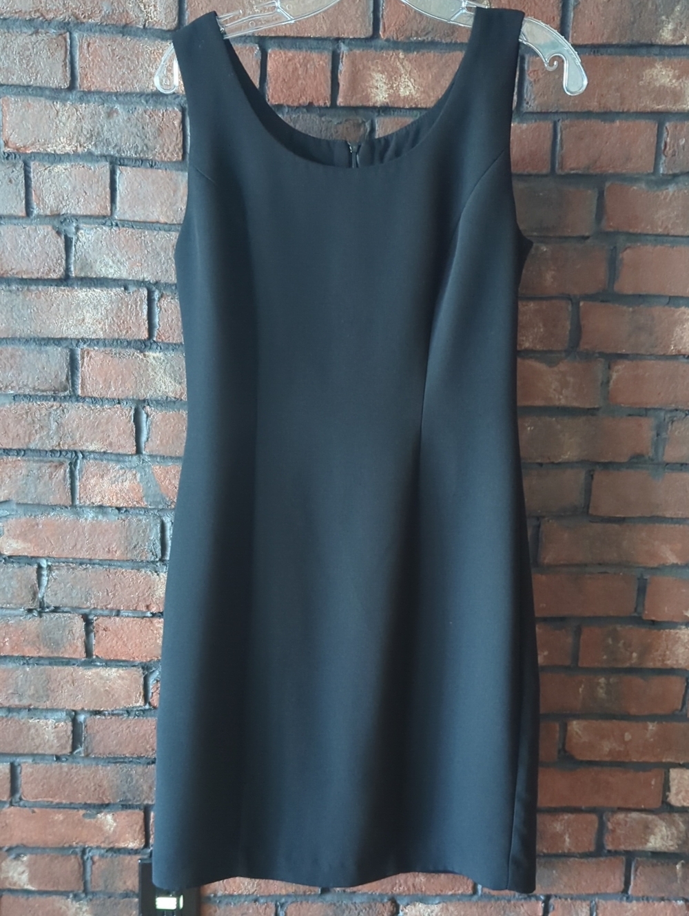 S.L. Fashions Black Sleeveless Mini Sheath Dress